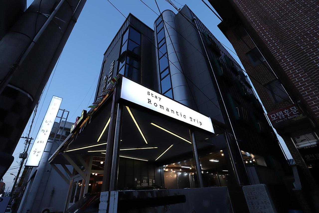 Stay Romantictrip_Hostel คยองจู ภายนอก รูปภาพ