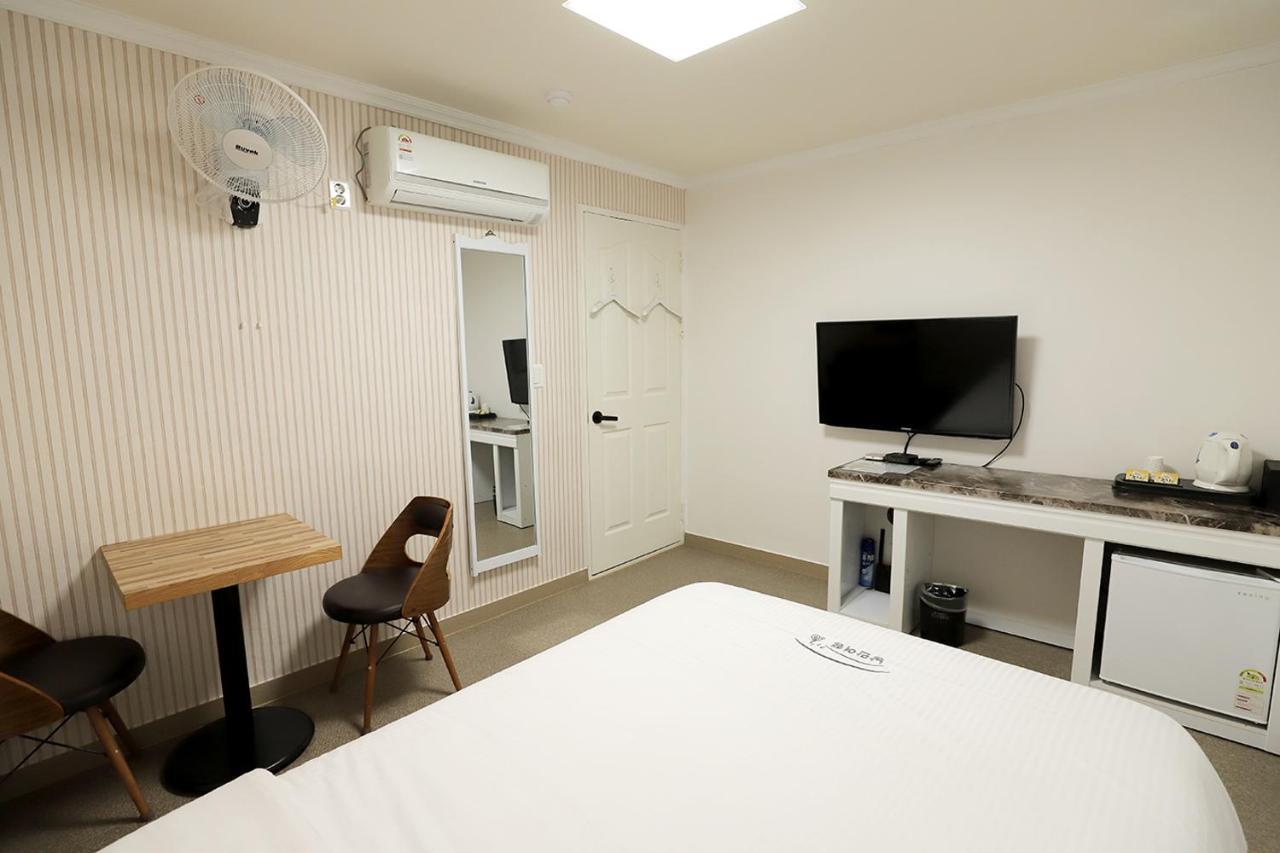 Stay Romantictrip_Hostel คยองจู ภายนอก รูปภาพ