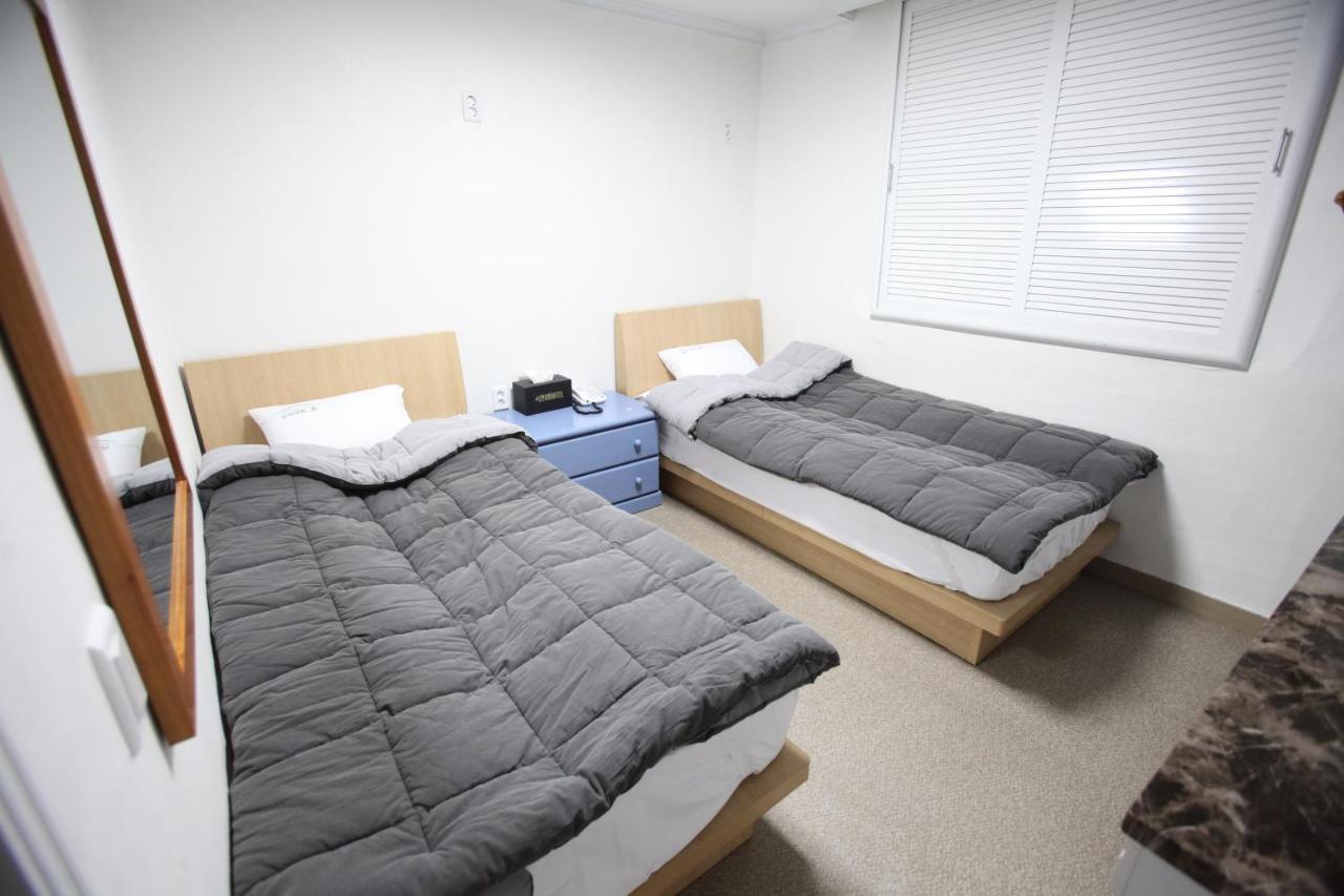 Stay Romantictrip_Hostel คยองจู ภายนอก รูปภาพ