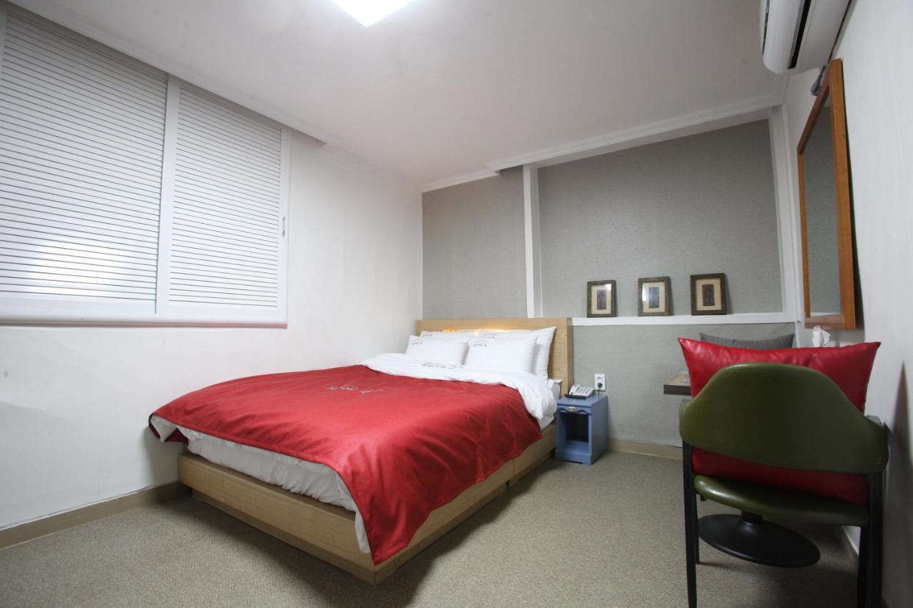 Stay Romantictrip_Hostel คยองจู ภายนอก รูปภาพ